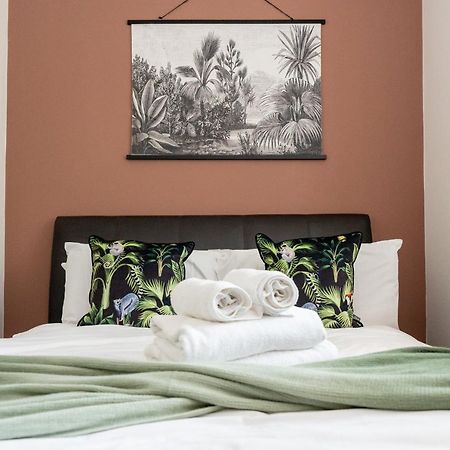 Modern & Spacious Flat In The Centre Of Bristol! Eksteriør bilde